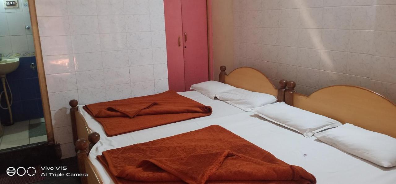 マイソール Sharada Kk Residencyヴィラ 部屋 写真